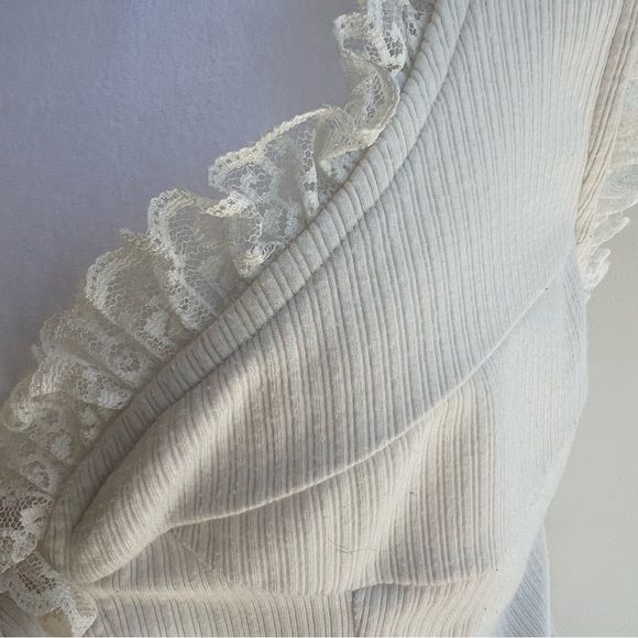 Lace detailed corset top w/ruffled hem, size L, cottage core,  romantic style - Picture 6 of 7